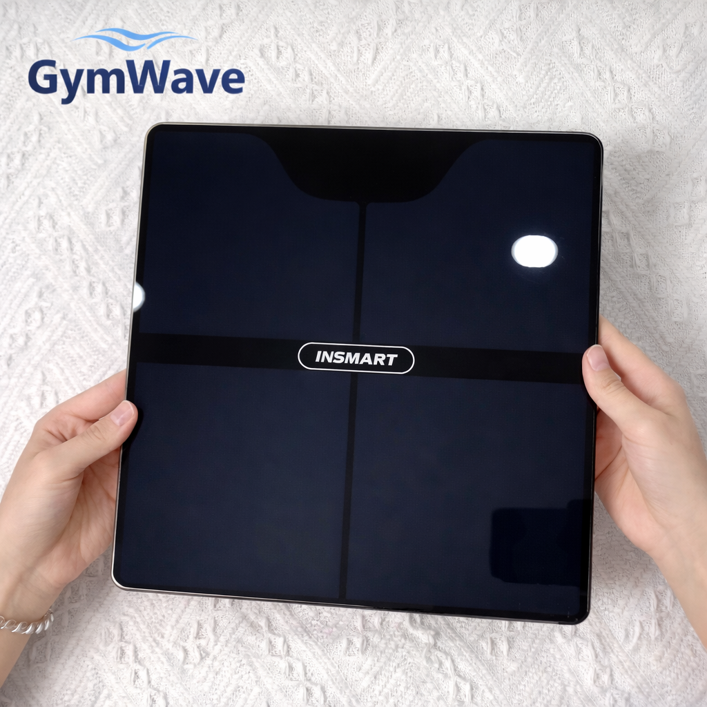 GymWave smart scale measuring weight and body composition via mobile app