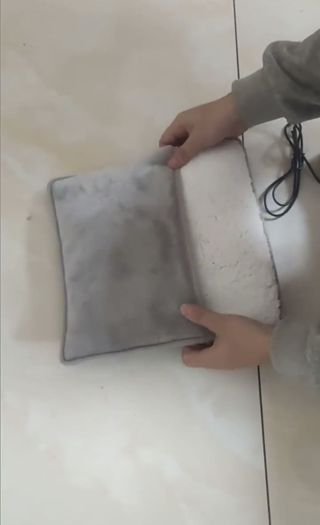 USB heating pad portable and soft for pain relief and comfort