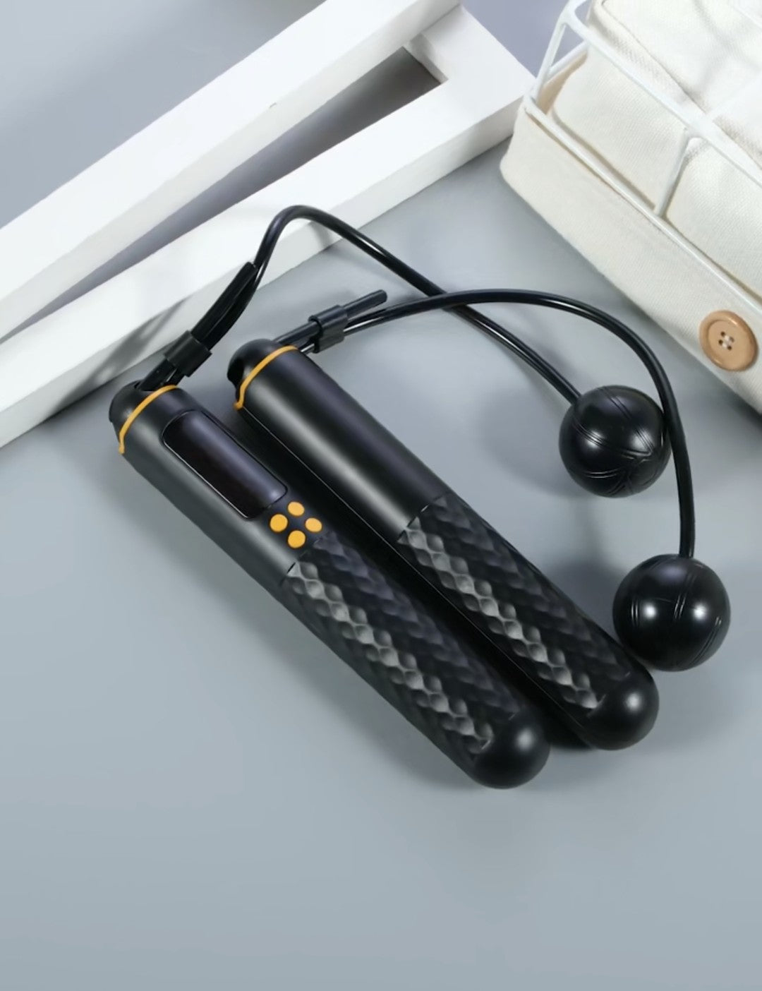 Smart jump rope USB rechargeable with built-in counter