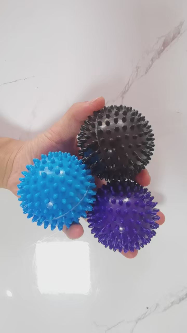 7cm hard spiked massage ball for fitness, physiotherapy, and muscle recovery